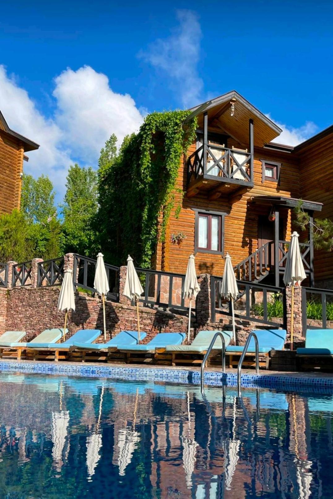 Boutigue Hotel Nebesa Chimgan Dış mekan fotoğraf