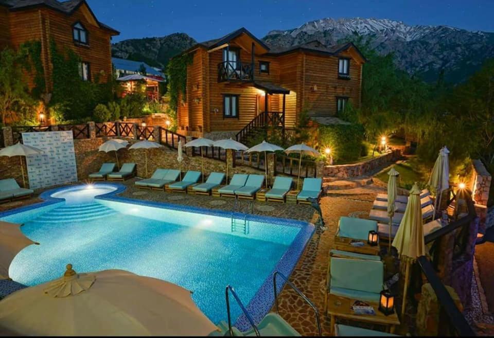 Boutigue Hotel Nebesa Chimgan Dış mekan fotoğraf